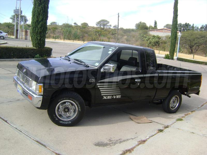 Venta de camionetas nissan pick up en el df #2