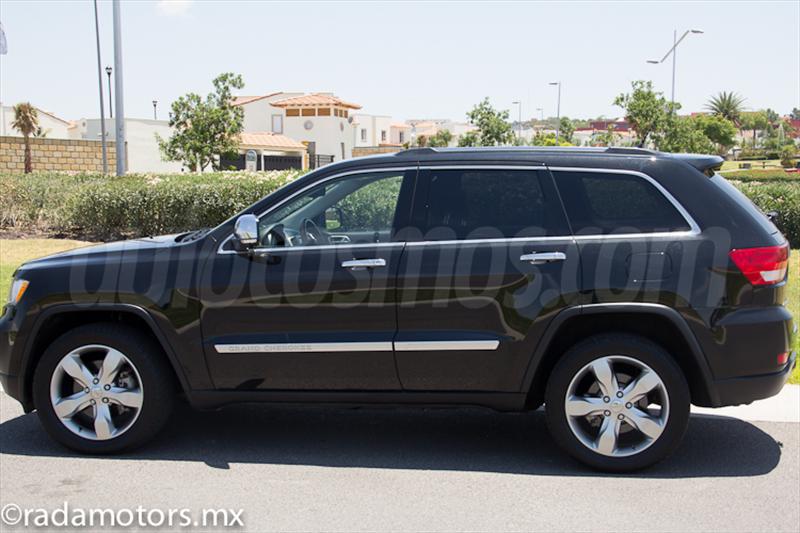 Jeep 2011 grand cherokee precio #4