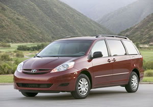 Toyota Sienna llamada a revisión por problemas de corrosión