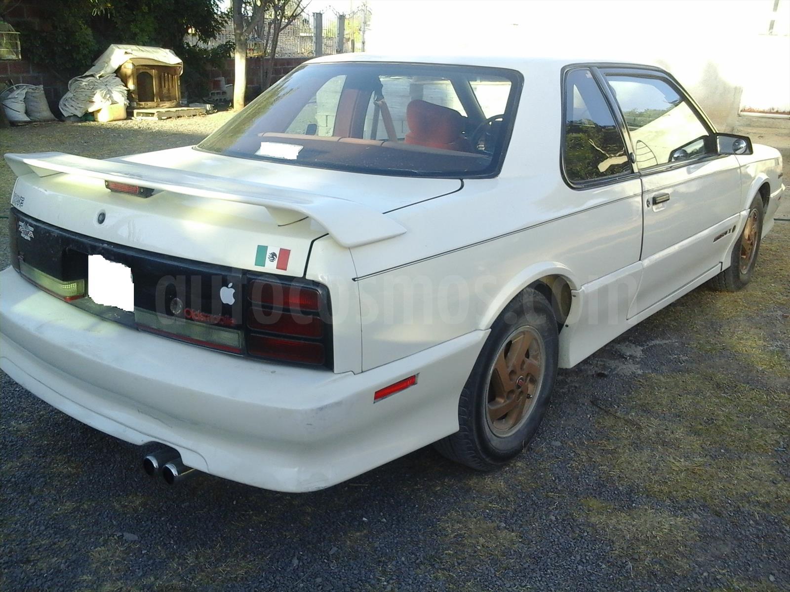 Venta autos usado Guanajuato Oldsmobile Cutlass Eurosport Aut