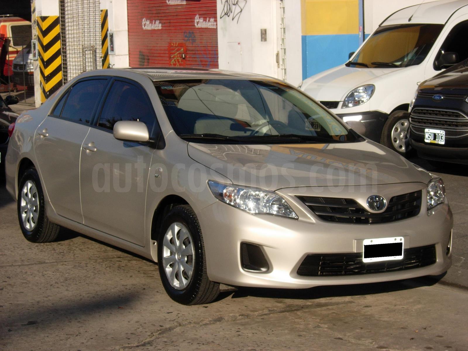 venta Auto Usado Toyota Corolla 1.8 XLi (2013) color Champagne precio