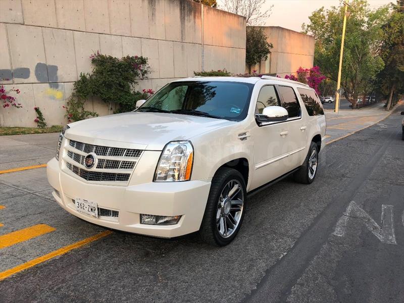 foto Cadillac Escalade ESV Platinum usado