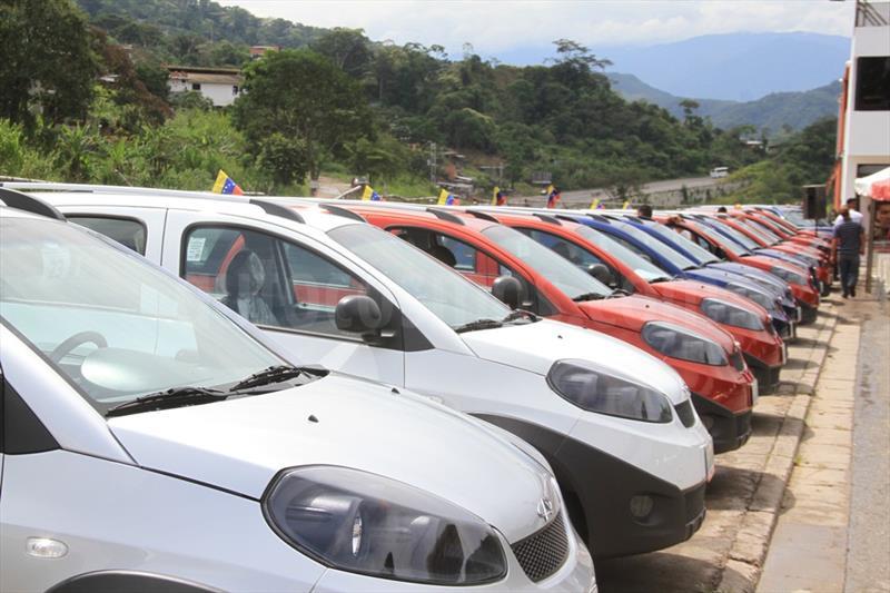foto Chery Orinoco 1.8L usado