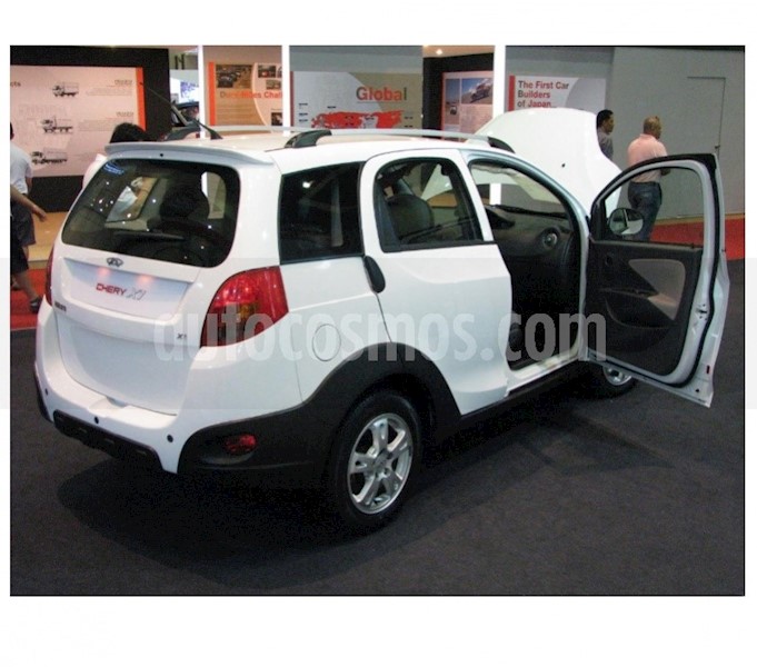 foto Chery X1 1.3L usado