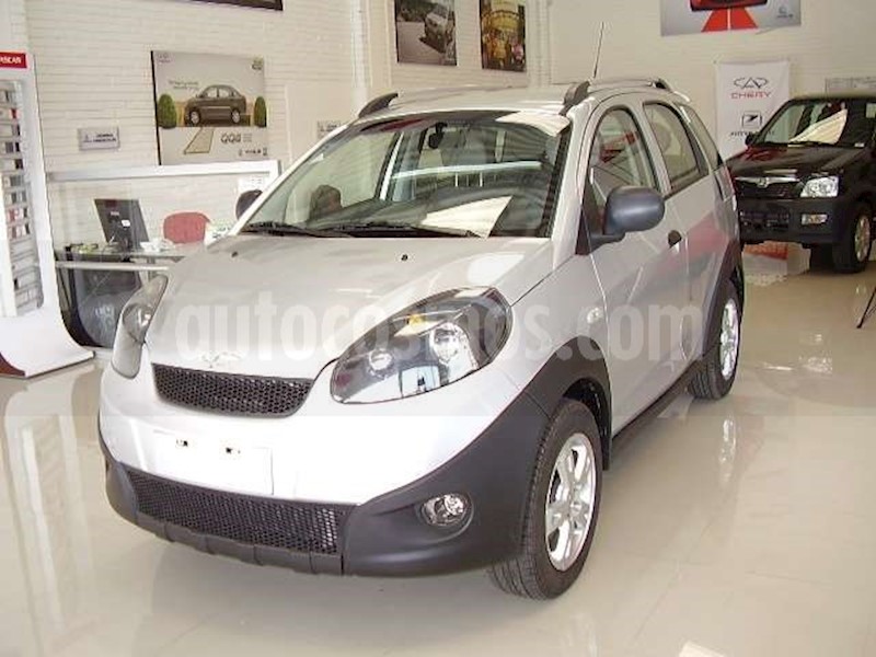 foto Chery X1 1.3L usado