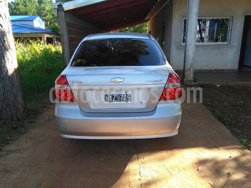 foto Chevrolet Aveo LS usado
