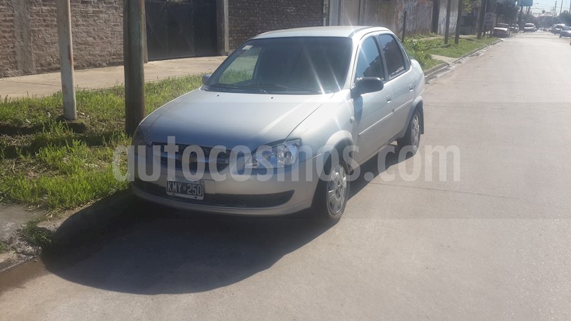 foto Chevrolet Classic 4P LS usado