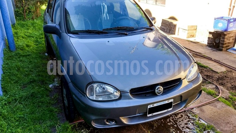 foto Chevrolet Corsa Classic 4P 1.6 Super usado
