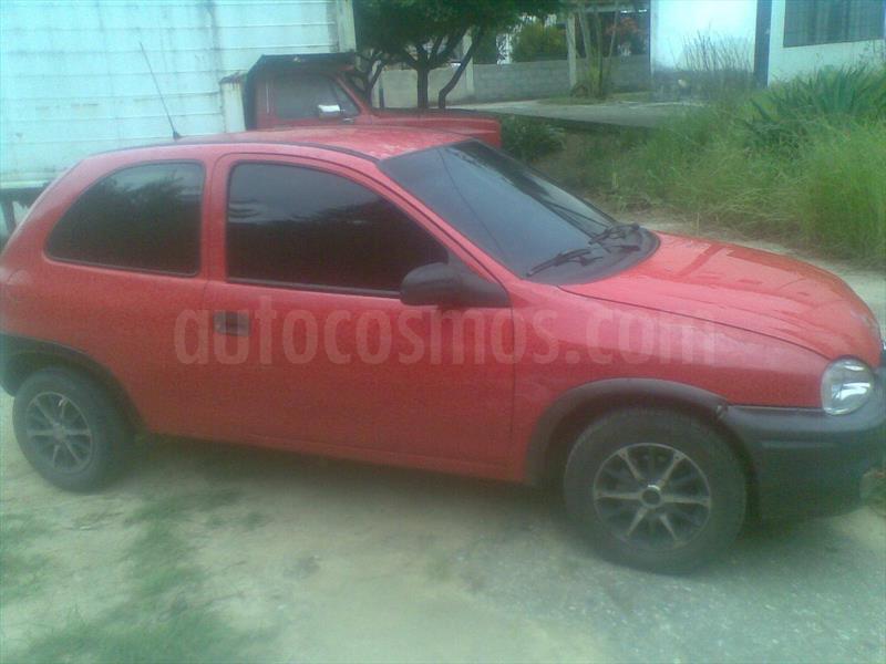 foto Chevrolet Corsa 3 Puertas Sinc. A-A usado
