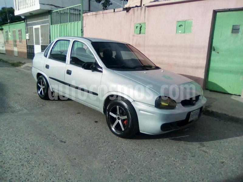 foto Chevrolet Corsa 3 Puertas Sinc. A-A usado