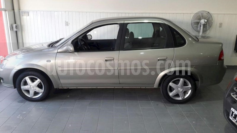 foto Chevrolet Corsa 4P GL usado