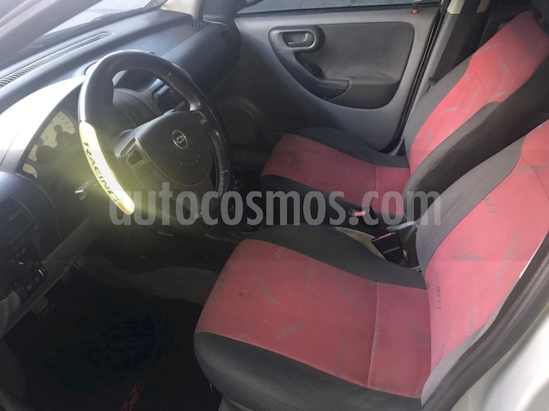 foto Chevrolet Corsa Reef usado