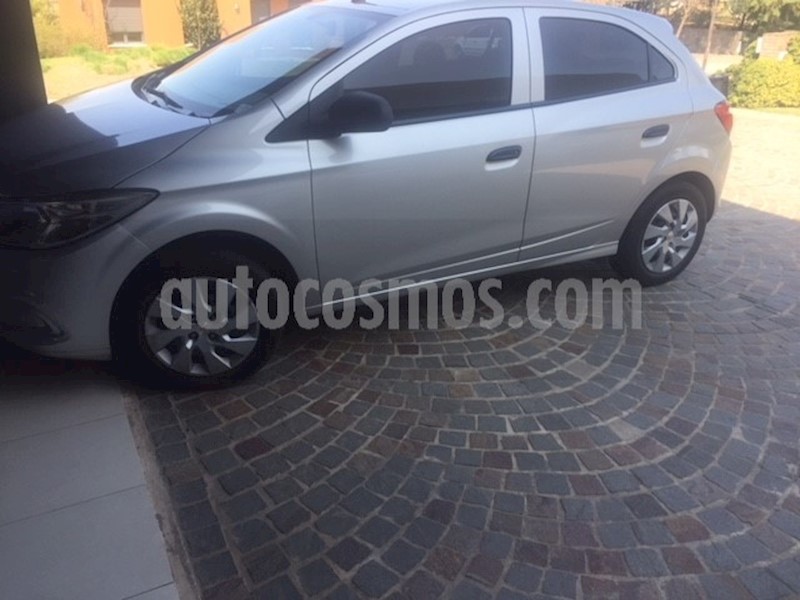 foto Chevrolet Onix LT usado