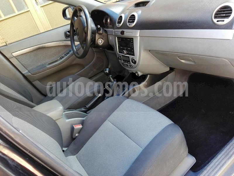 foto Chevrolet Optra Advance 1.6 Mec 4P Usado