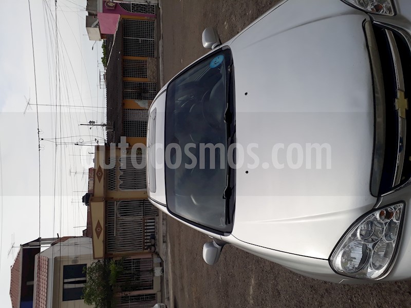 foto Chevrolet Optra GT hatchback usado
