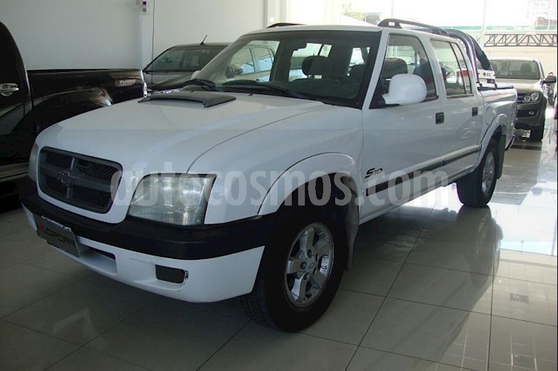 foto Chevrolet S 10 2.8 TD DLX 4x4 CD usado