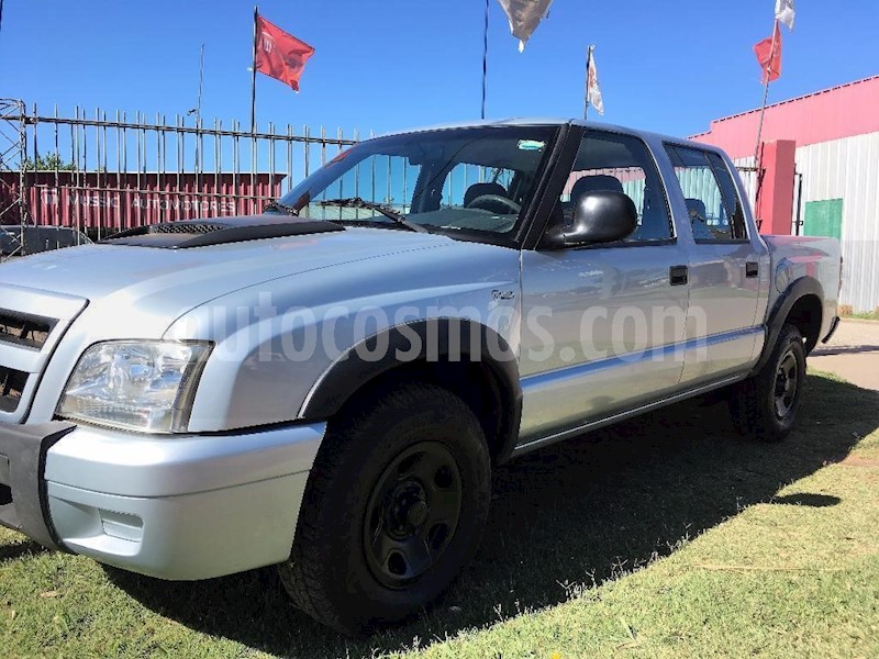 foto Chevrolet S 10 DLX 2.8 TD 4x2 CD usado