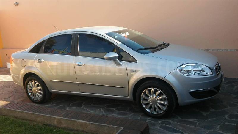 foto Fiat Linea Essence 1.8 usado