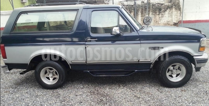 foto Ford Bronco XLT 4x4 V8 5.0i 16V