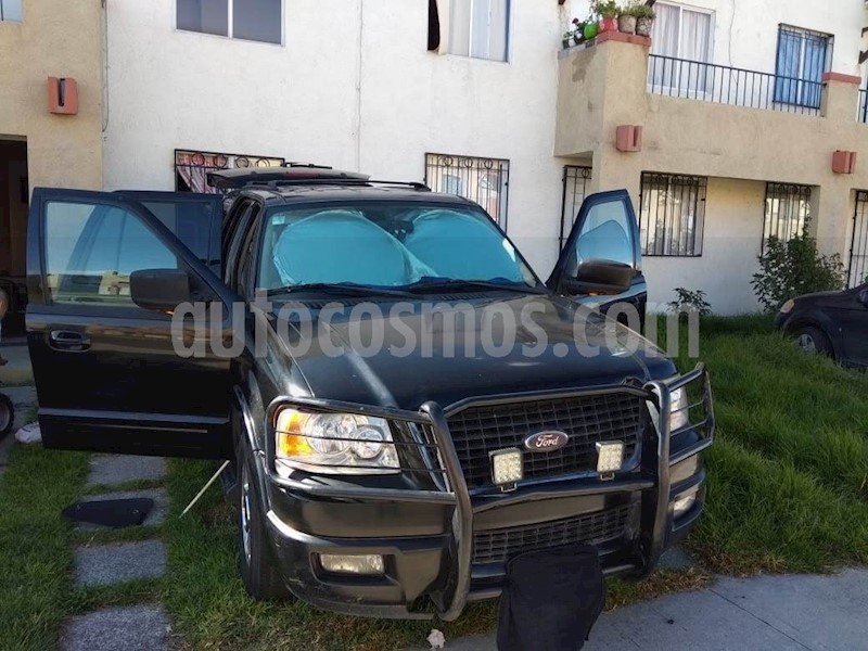 foto Ford Expedition Eddie Bauer 4x2 usado