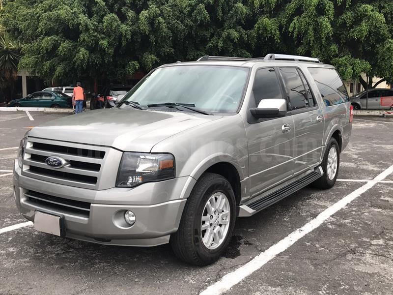 foto Ford Expedition Limited 4x2 MAX Seminuevo