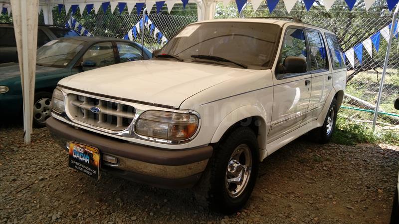 foto Ford Explorer XLT 4 Ptas.Autom. usado