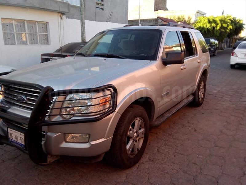 foto Ford Explorer XLT 4x2 4.0L usado