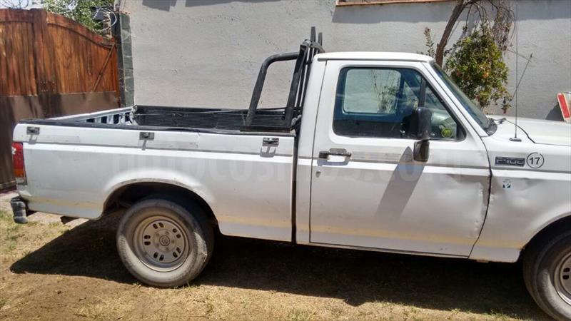foto Ford F-100 DSL 4x2 MWM usado