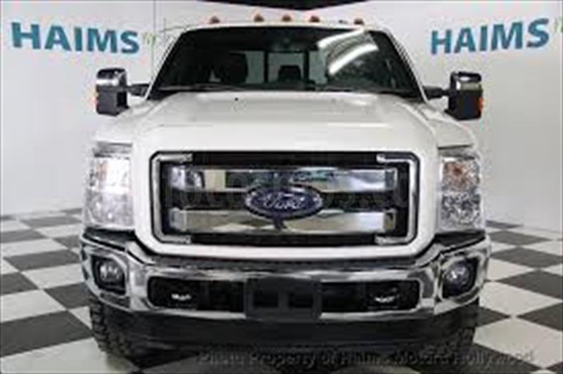 foto Ford F-350 6.2L usado