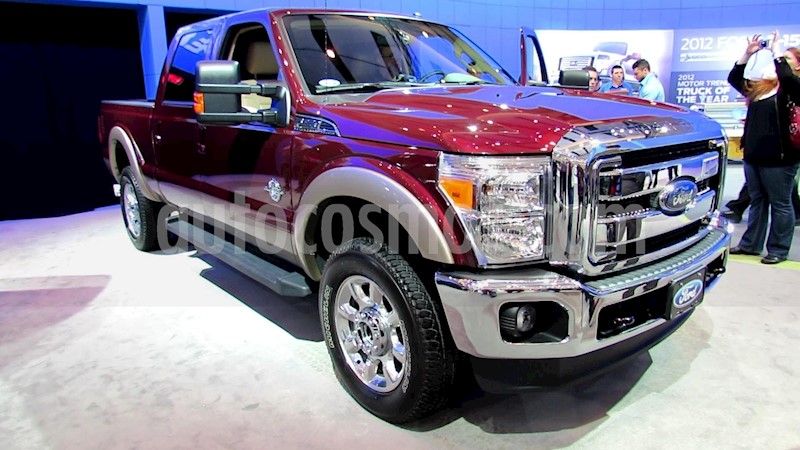 foto Ford F-350 6.2L usado