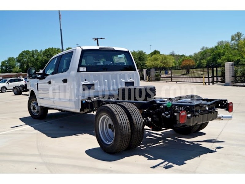foto Ford F-350 Chasis 4x4 A.A. usado