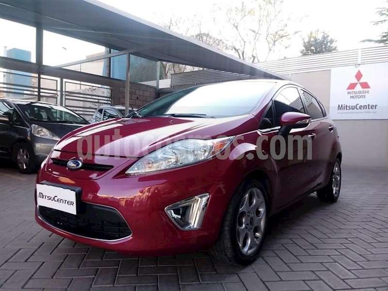 foto Ford Fiesta Kinetic Sedan Titanium Aut usado