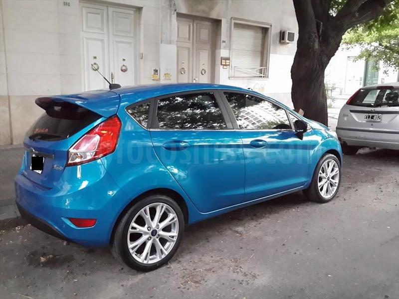 foto Ford Fiesta Kinetic Titanium usado