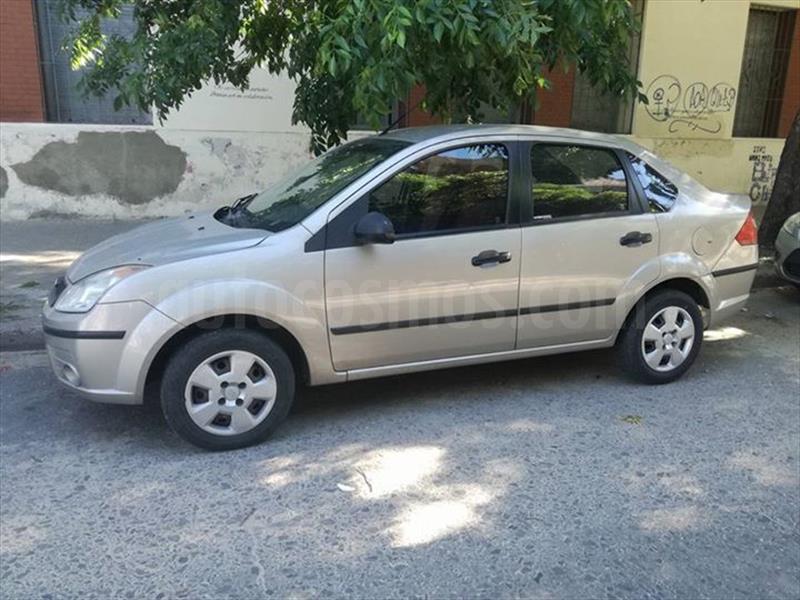 foto Ford Fiesta Max Ambiente Plus usado