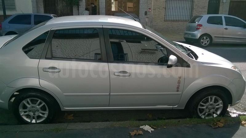 foto Ford Fiesta Max Edge Plus usado