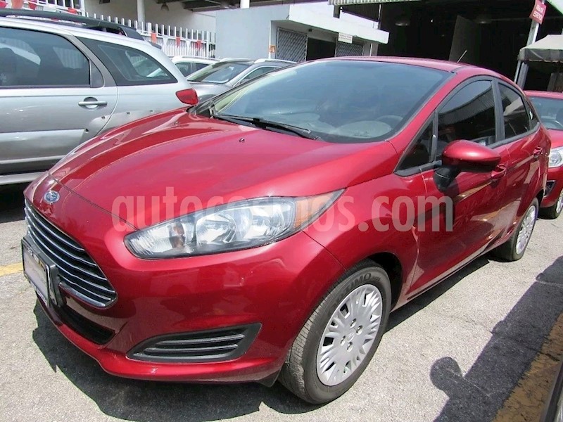 foto Ford Fiesta Sedan S usado