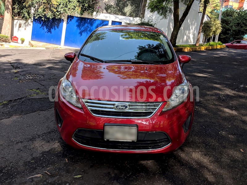 foto Ford Fiesta Sedan SE Aut usado