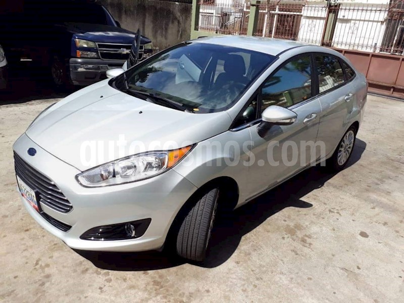 foto Ford Fiesta 1.6L usado