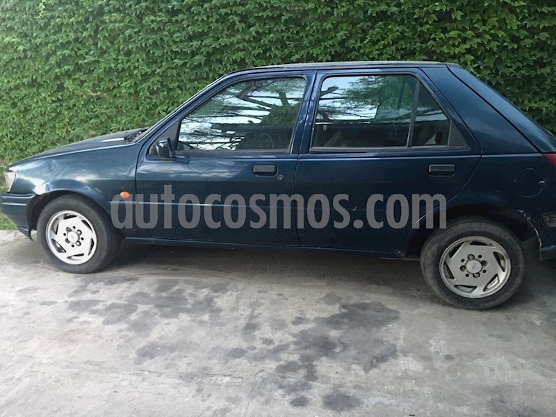foto Ford Fiesta 5P CLX 1.8 DSL usado