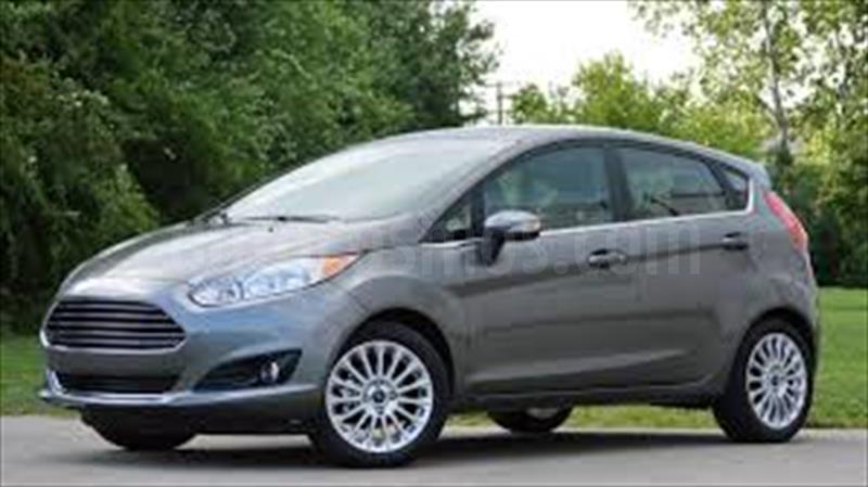 foto Ford Fiesta Move usado