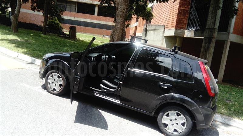 foto Ford Fiesta Move usado