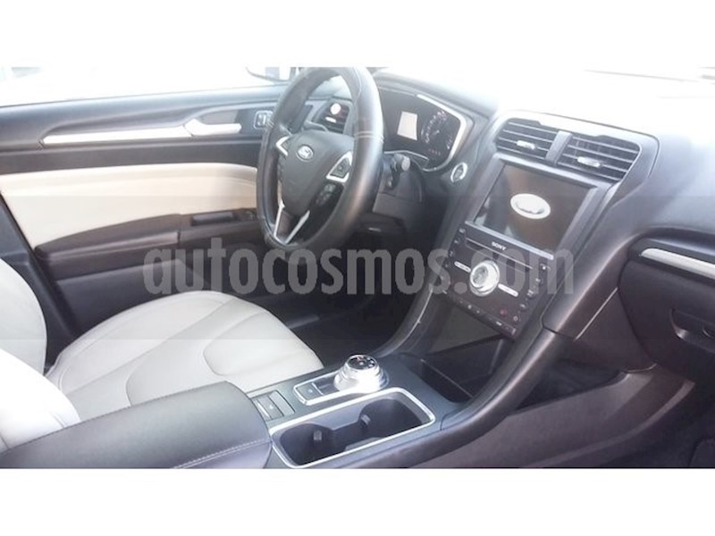 foto Ford Fusion Titanium usado