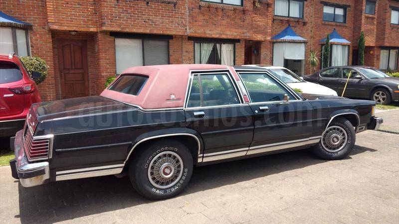 foto Ford Grand Marquis 4.6 Base usado