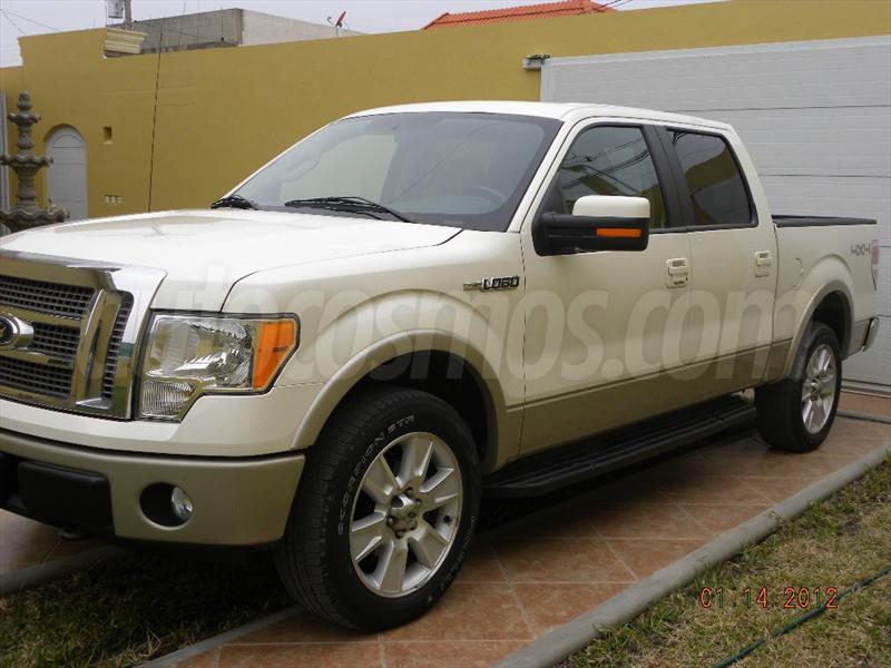 2009 Ford lariat pick up #2