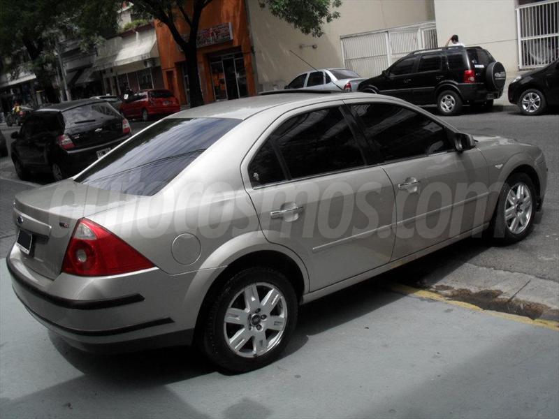 Ford mondeo ghia 2005 precio #10