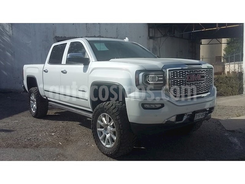 foto GMC Sierra Denali usado