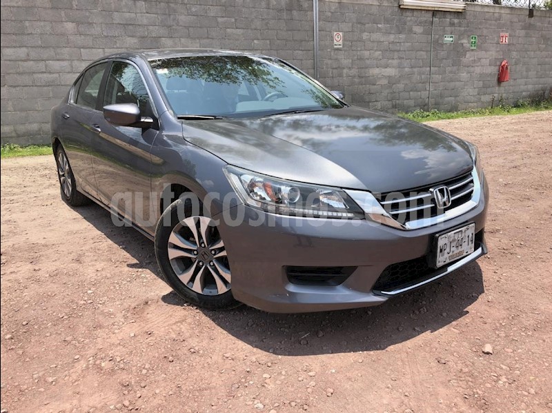 foto Honda Accord LX usado