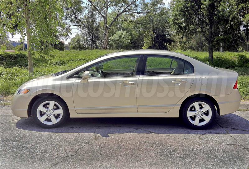 Precio carro honda civic 2007 #3