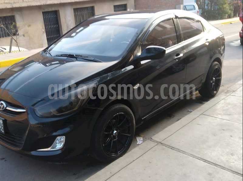 foto Hyundai Accent Sedan 1.4L GL Basico usado