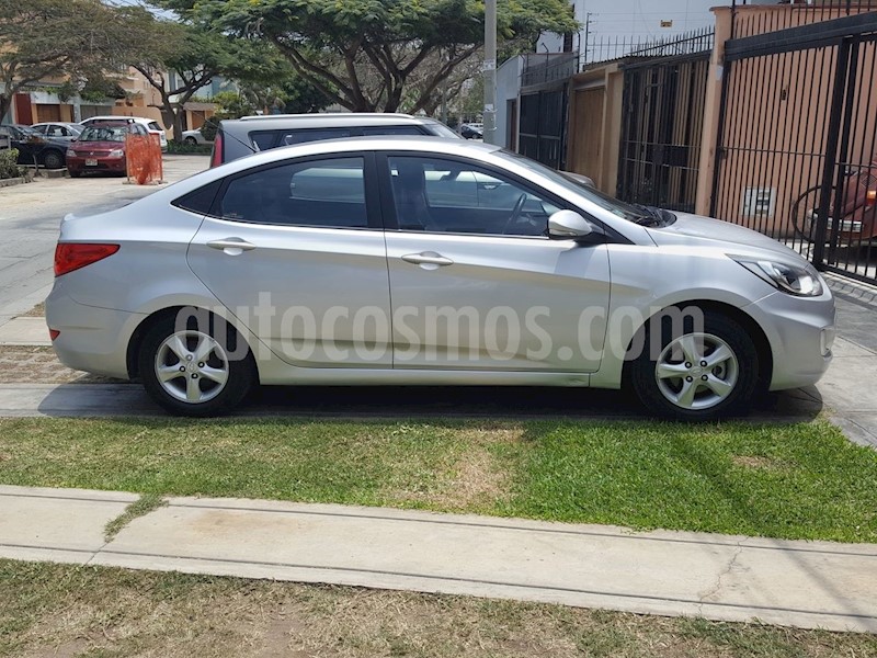 foto Hyundai Accent Sedan 1.6L GLS usado